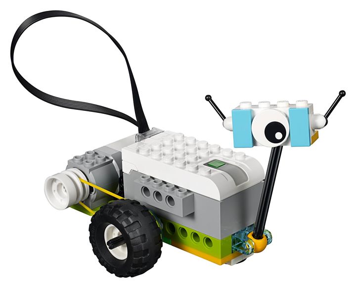 Robotics with lego workshop in may, summer camps in bangalore in may for boys