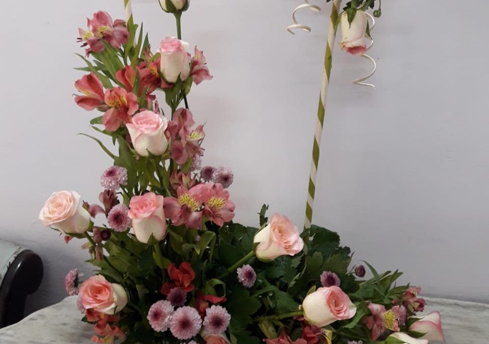 Fresh Flower Arrangement Workshop – Beginners workshop in Bangalore