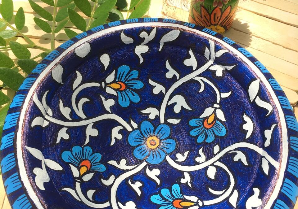 Faux Blue Pottery – Online Session